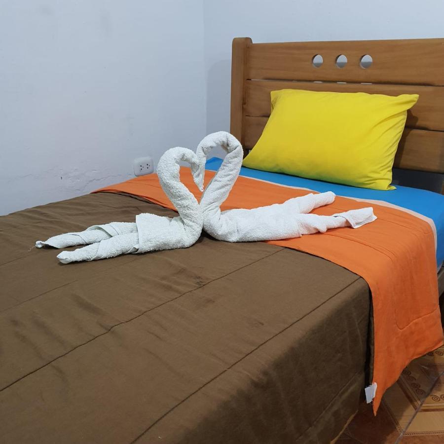 Lima Airport Hostel With Free Airport Pick Up Bagian luar foto